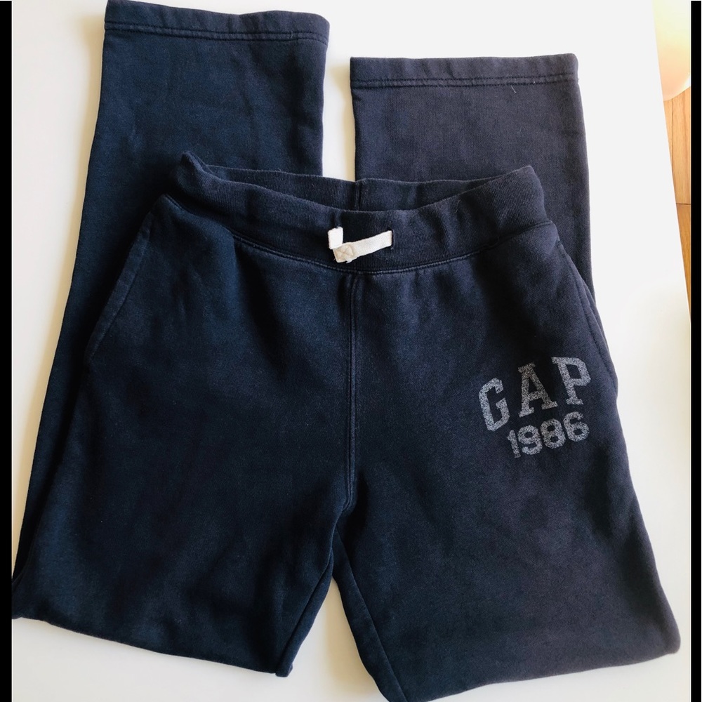 Boy’s Gap sweat pants